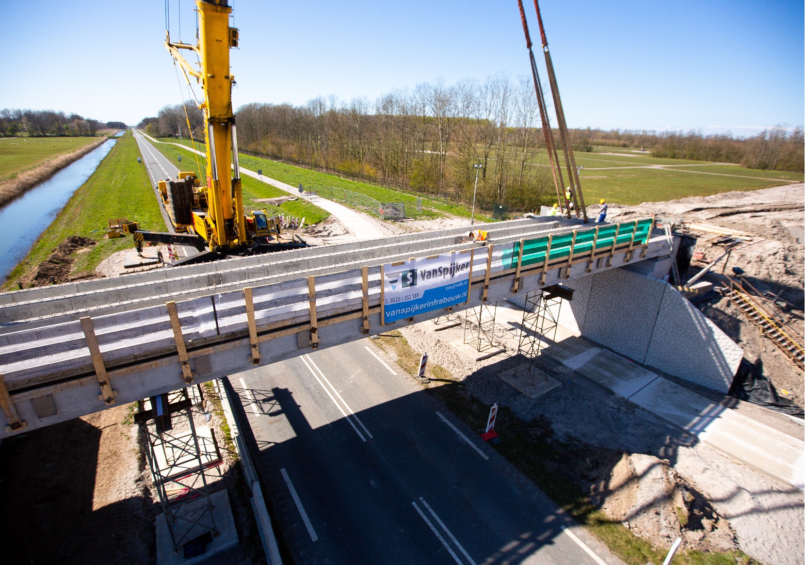Afb: Voetgangersbrug over de N306 3.5