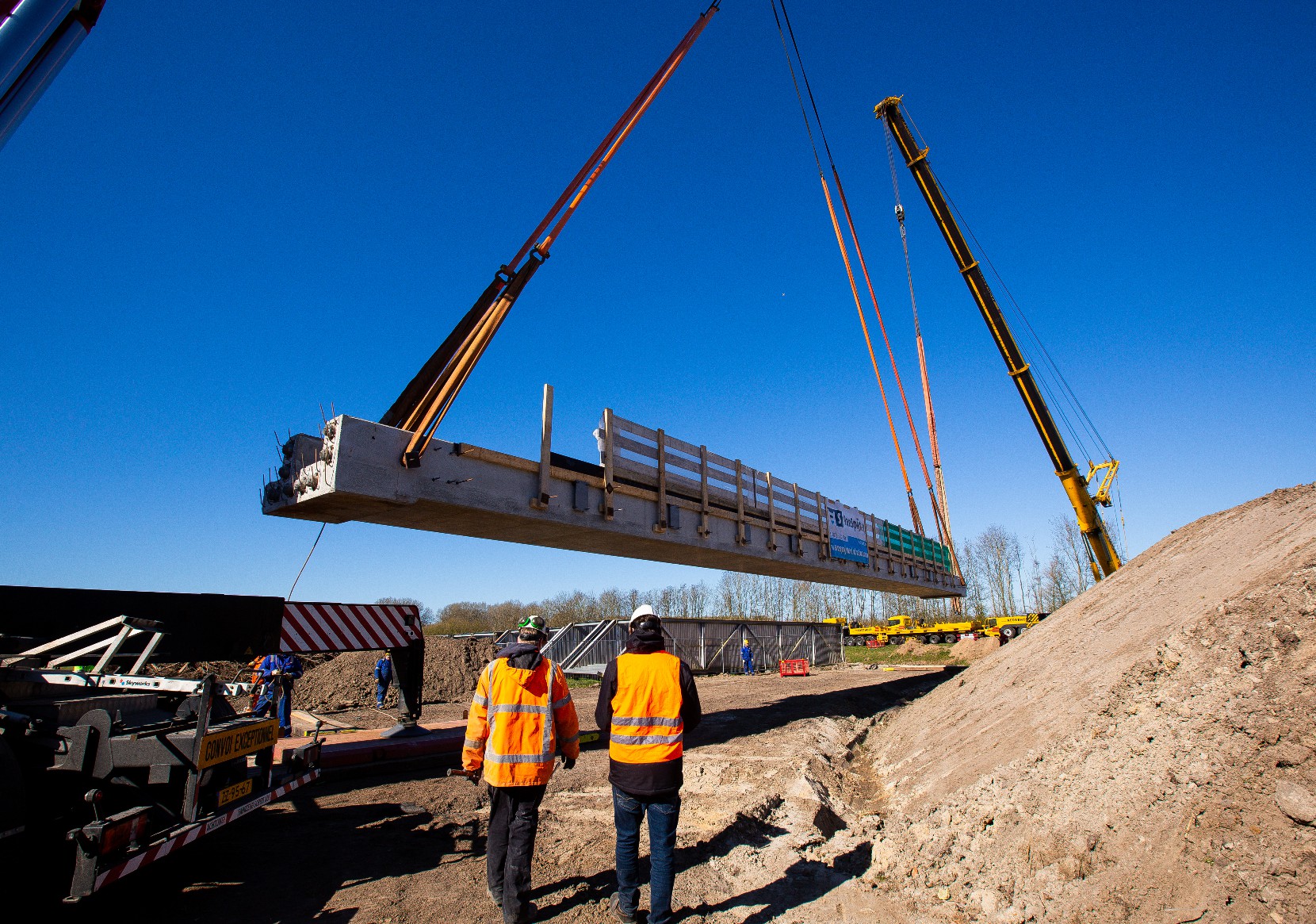 Afb: Voetgangersbrug over de N306 3.1