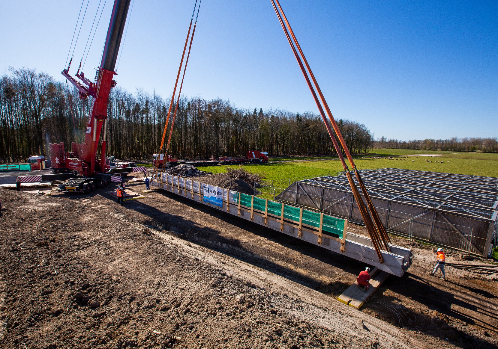 Afb: Voetgangersbrug over de N306 3.2