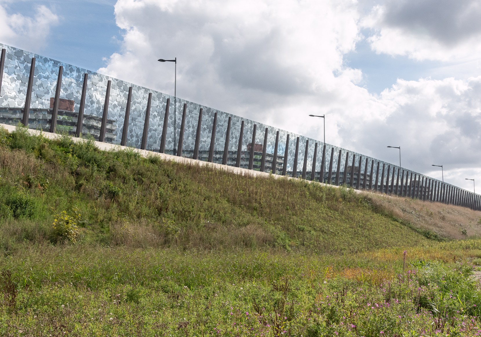 Afb: Verhogen geluidsscherm Amsterdam 2.3