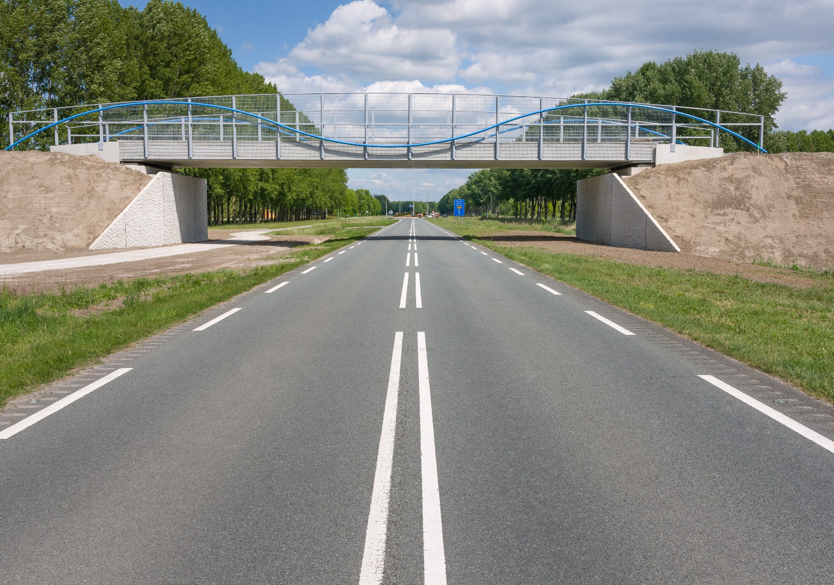 Afb: Voetgangersbrug over de N306 5.3
