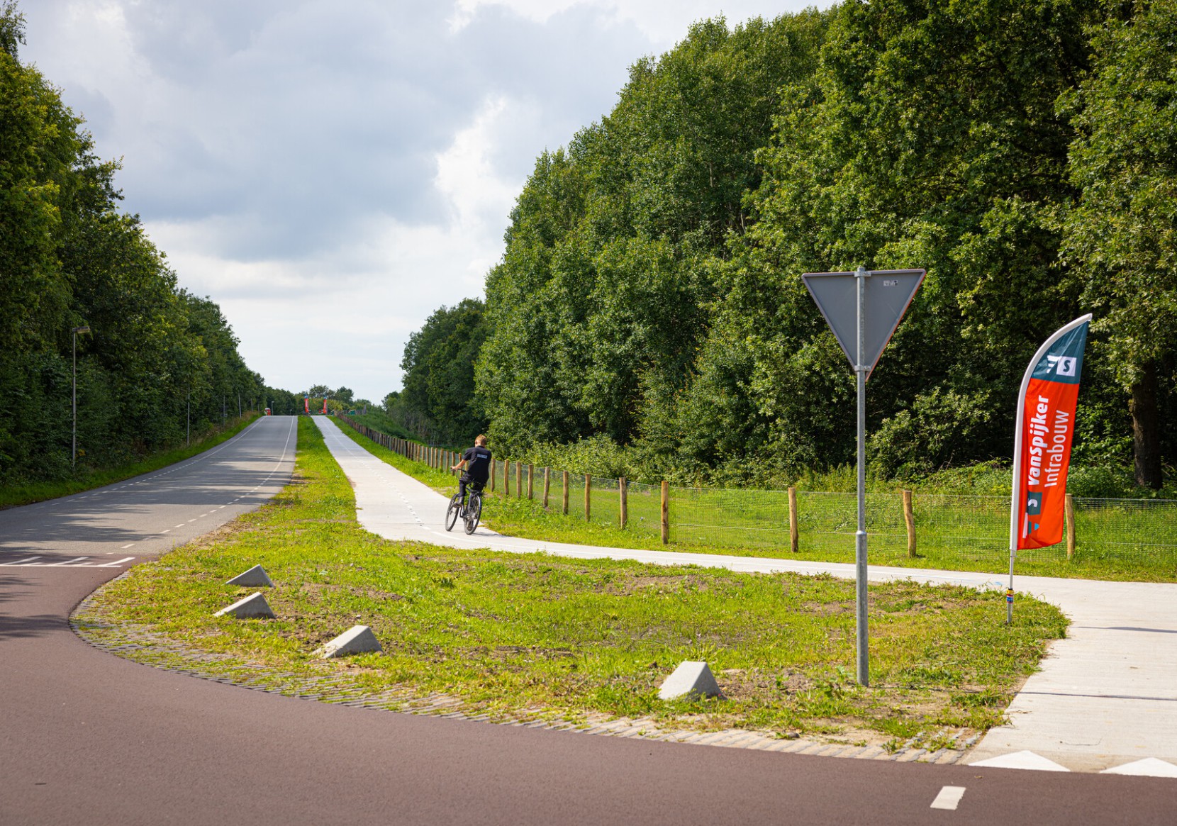Afb: Linde – Fietspad & Fietsbrug N48 2.5