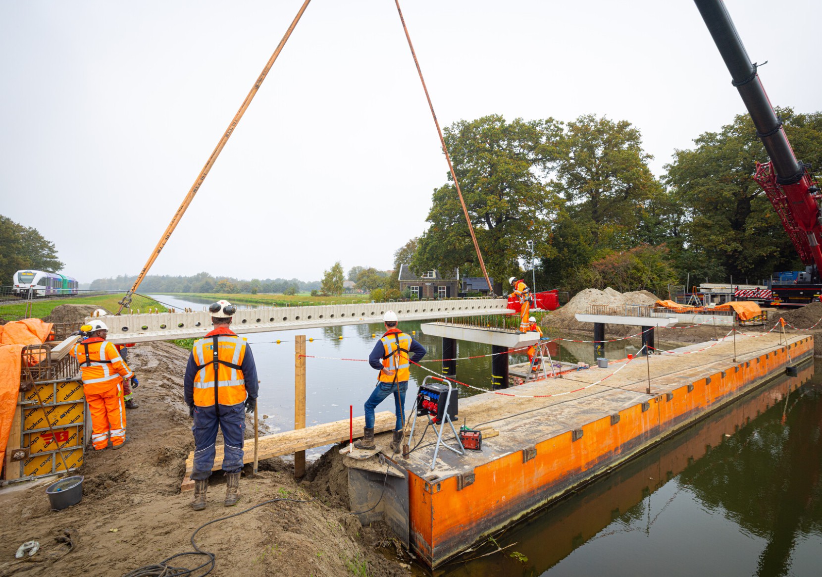 Afb: Brug Binnenweg Almen 2.2